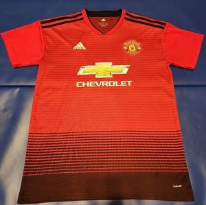 Manchester United 18/19 home shirt
